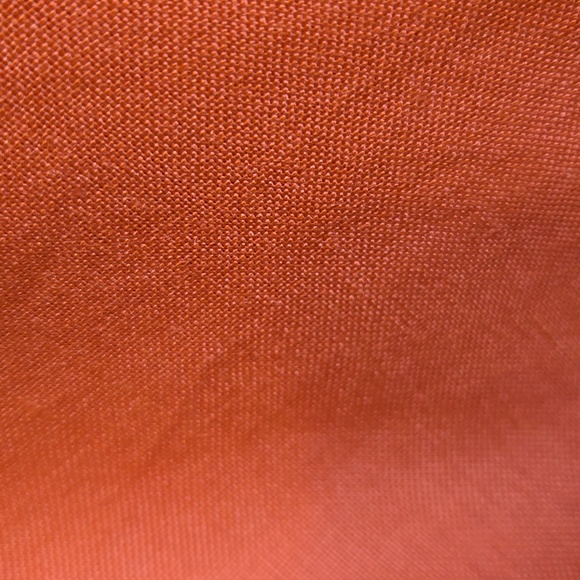 Voice-Linen blend light coral pullover v neck top, side drape Sz L NWT. - Picture 5 of 8